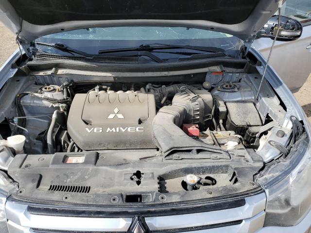 Photo 11 VIN: JA4JZ3AX9FZ601610 - MITSUBISHI OUTLANDER 