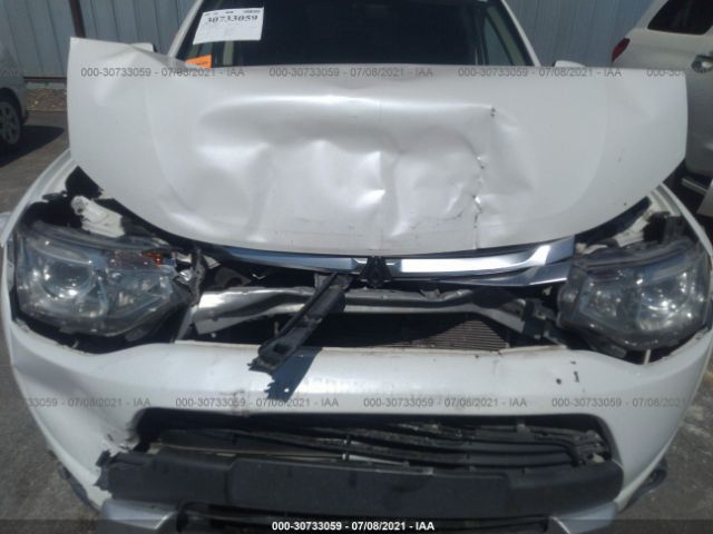 Photo 5 VIN: JA4JZ4AX0FZ002522 - MITSUBISHI OUTLANDER 