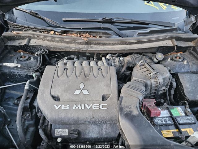 Photo 9 VIN: JA4JZ4AX1EZ000499 - MITSUBISHI OUTLANDER 