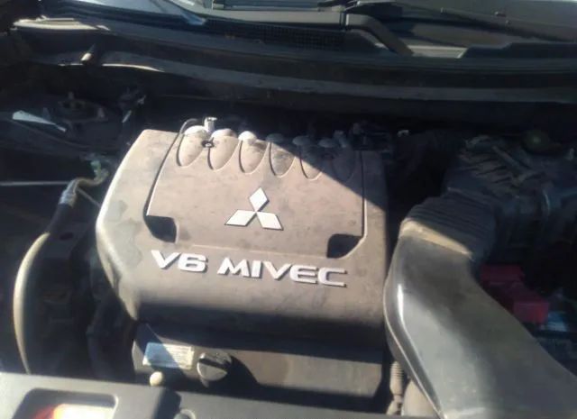 Photo 9 VIN: JA4JZ4AX1EZ003810 - MITSUBISHI OUTLANDER 