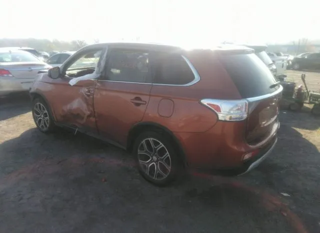 Photo 2 VIN: JA4JZ4AX1FZ014291 - MITSUBISHI OUTLANDER 