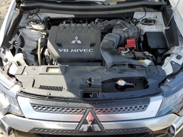 Photo 11 VIN: JA4JZ4AX1KZ016567 - MITSUBISHI OUTLANDER 