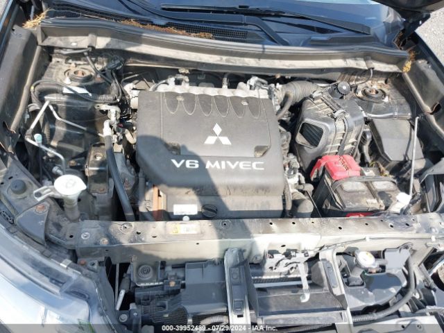 Photo 9 VIN: JA4JZ4AX2HZ055340 - MITSUBISHI OUTLANDER 