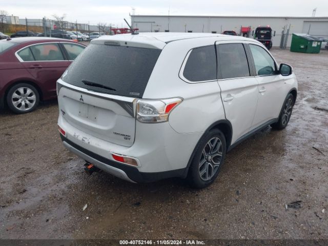 Photo 3 VIN: JA4JZ4AX4FZ001731 - MITSUBISHI OUTLANDER 