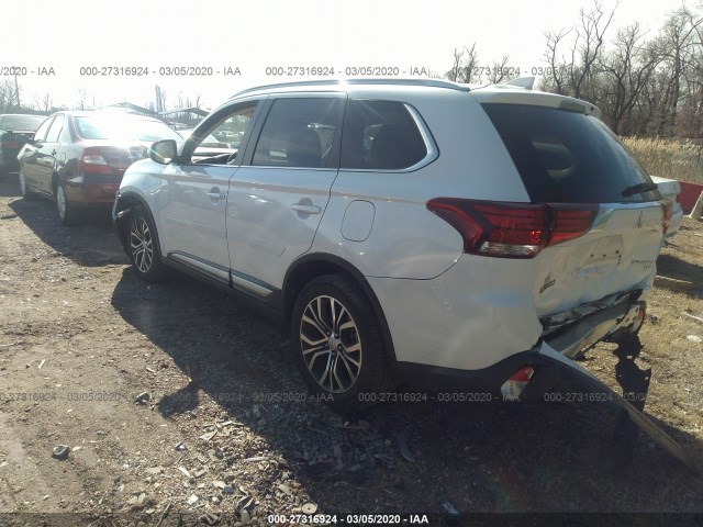 Photo 2 VIN: JA4JZ4AX4JZ054258 - MITSUBISHI OUTLANDER 