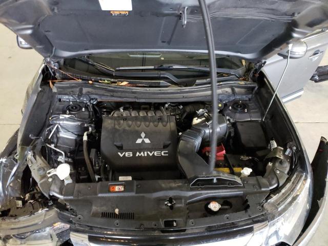 Photo 6 VIN: JA4JZ4AX5JJ005956 - MITSUBISHI OUTLANDER 