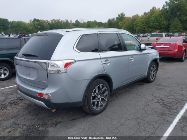 Photo 3 VIN: JA4JZ4AX6FZ004243 - MITSUBISHI OUTLANDER 