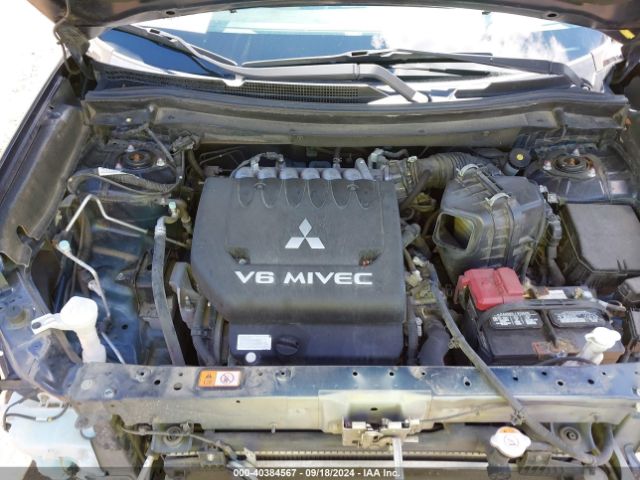 Photo 9 VIN: JA4JZ4AX6HZ004259 - MITSUBISHI OUTLANDER 