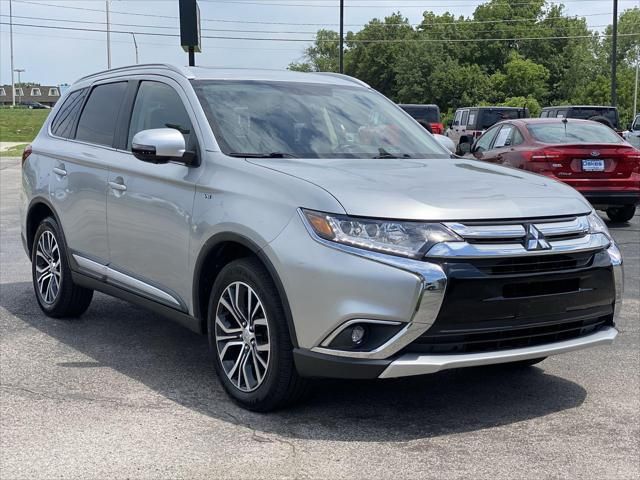 Photo 4 VIN: JA4JZ4AX6JJ001589 - MITSUBISHI OUTLANDER 