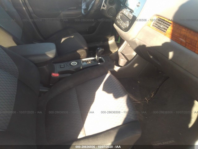 Photo 4 VIN: JA4JZ4AX7EZ004508 - MITSUBISHI OUTLANDER 