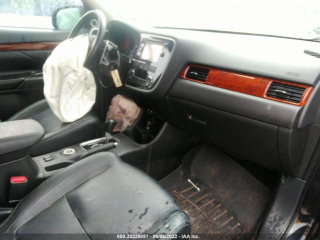 Photo 4 VIN: JA4JZ4AX8FZ004776 - MITSUBISHI OUTLANDER 