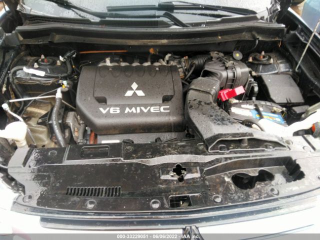 Photo 9 VIN: JA4JZ4AX8FZ004776 - MITSUBISHI OUTLANDER 