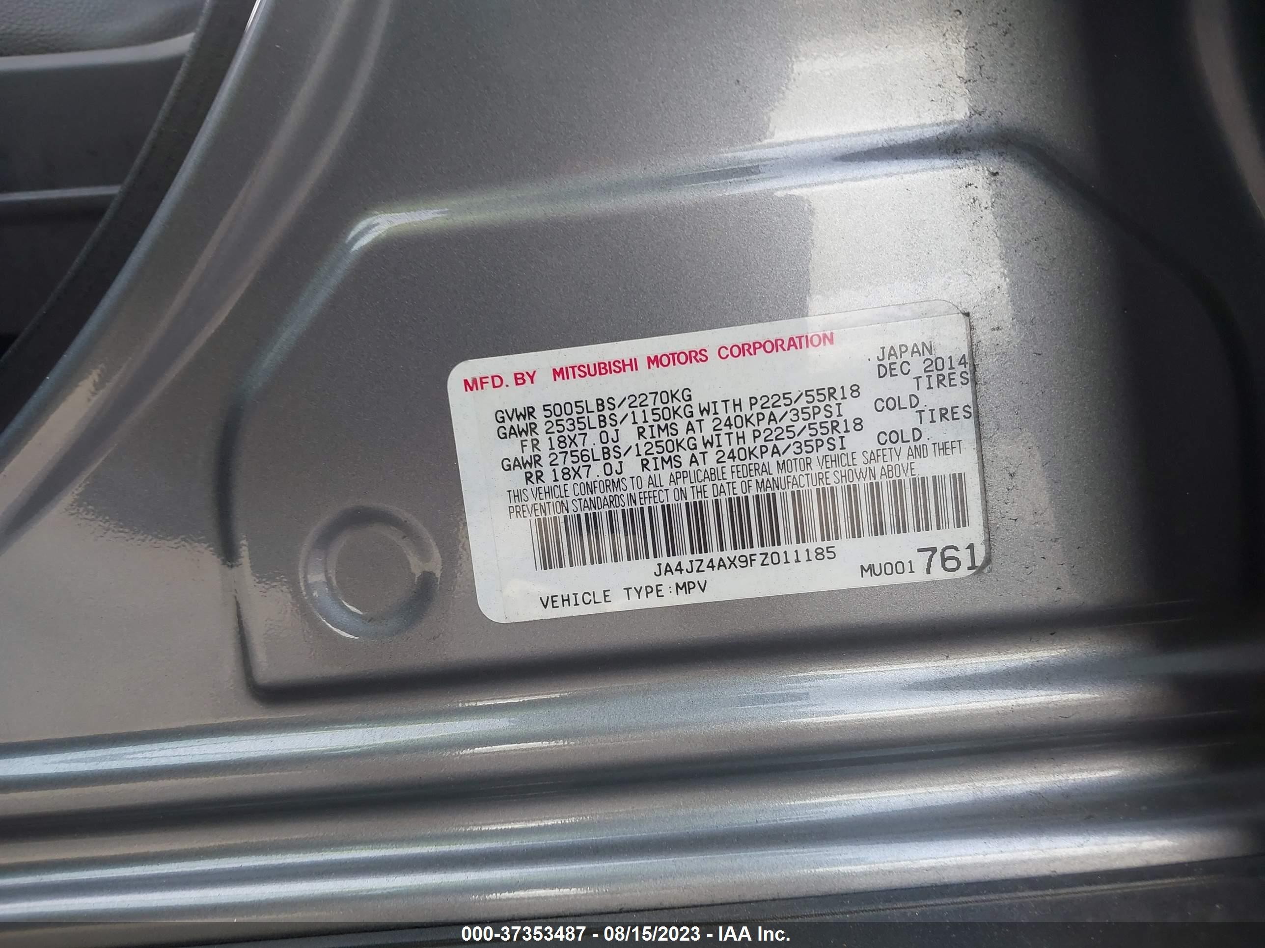 Photo 8 VIN: JA4JZ4AX9FZ011185 - MITSUBISHI OUTLANDER 