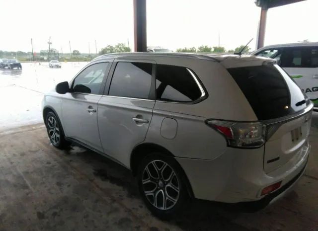 Photo 2 VIN: JA4JZ4AXXFZ003984 - MITSUBISHI OUTLANDER 