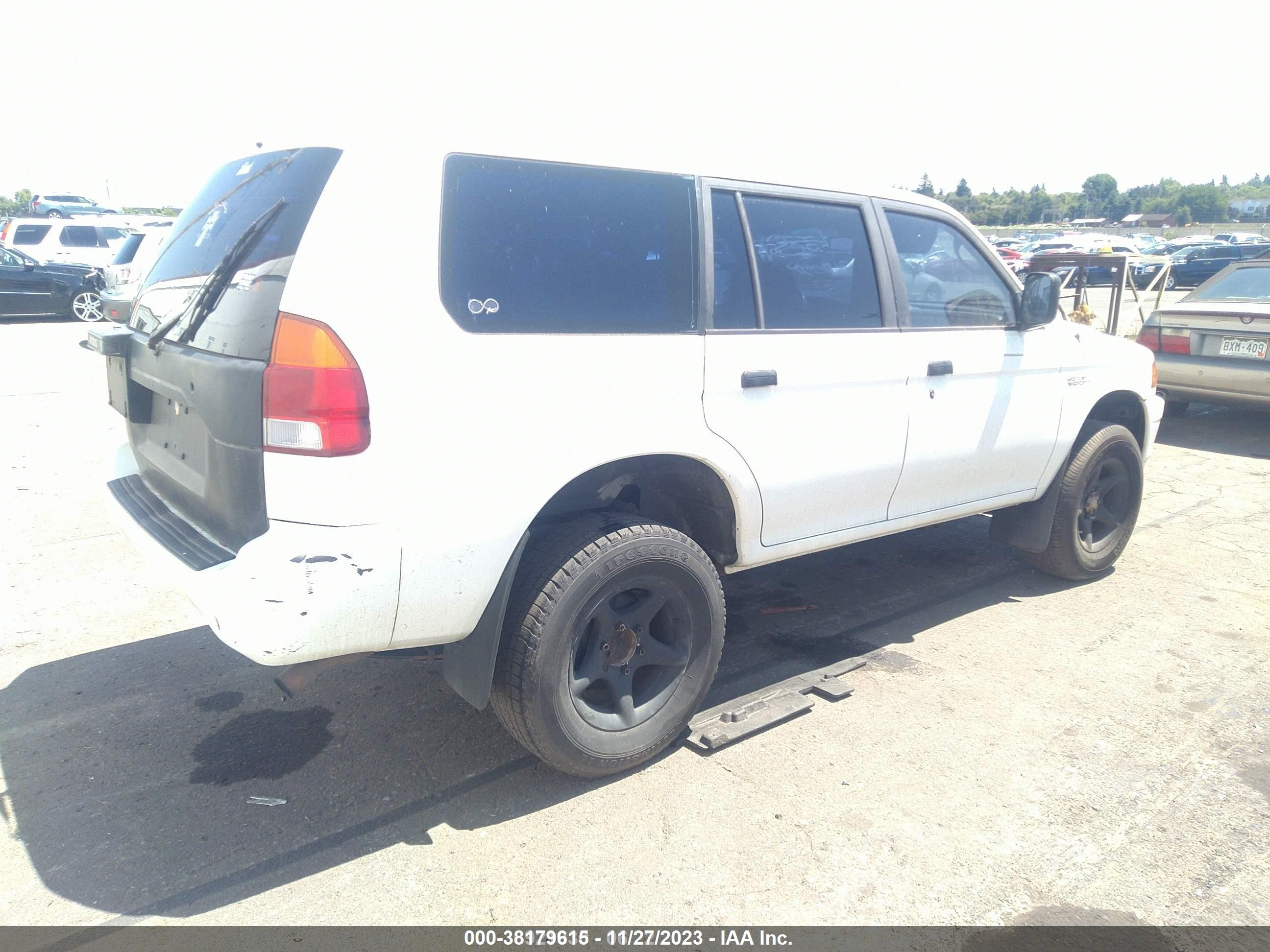 Photo 4 VIN: JA4LS21GXWP043320 - MITSUBISHI MONTERO SPORT 