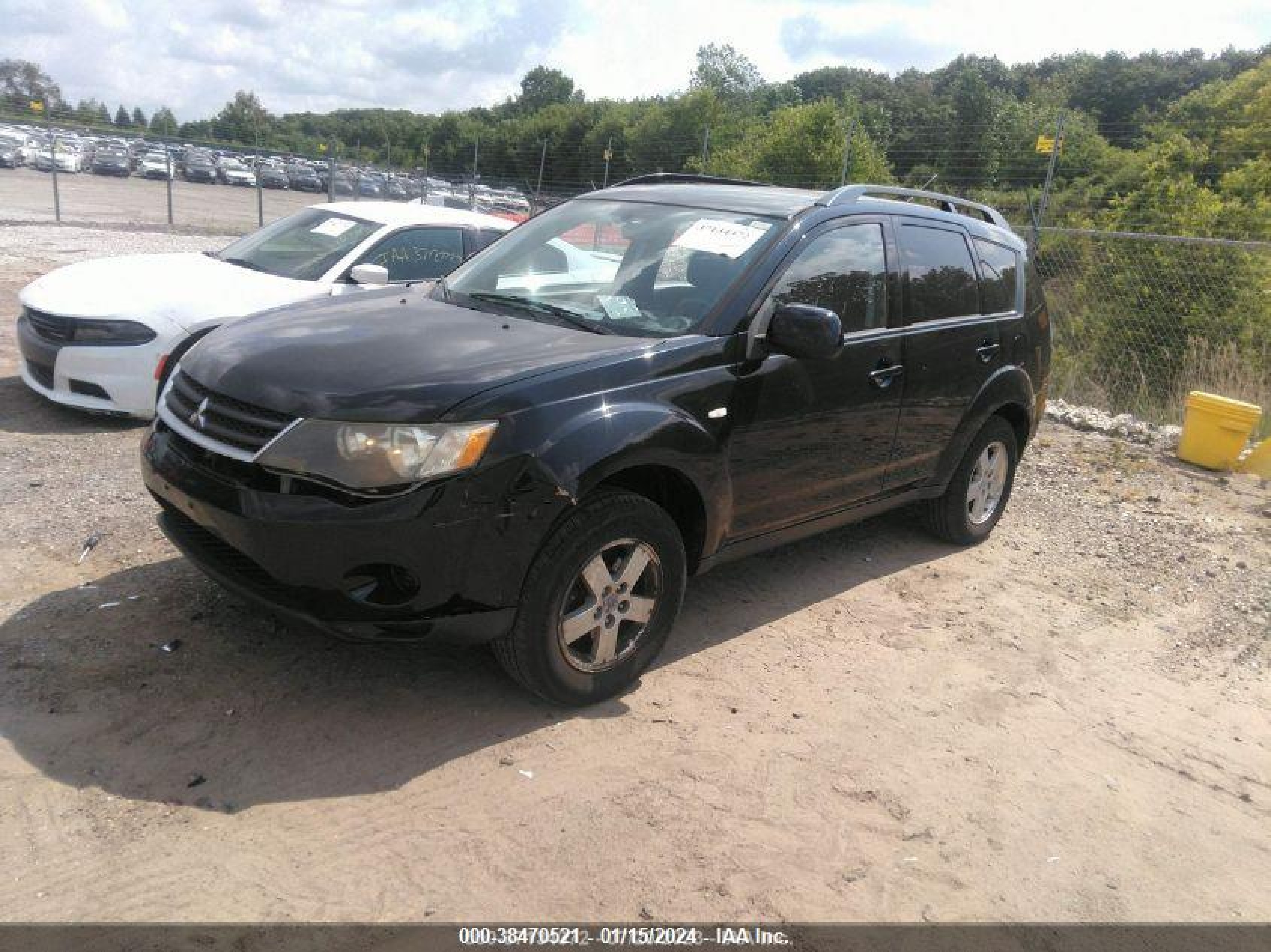 Photo 2 VIN: JA4LS21W28Z014635 - MITSUBISHI OUTLANDER 