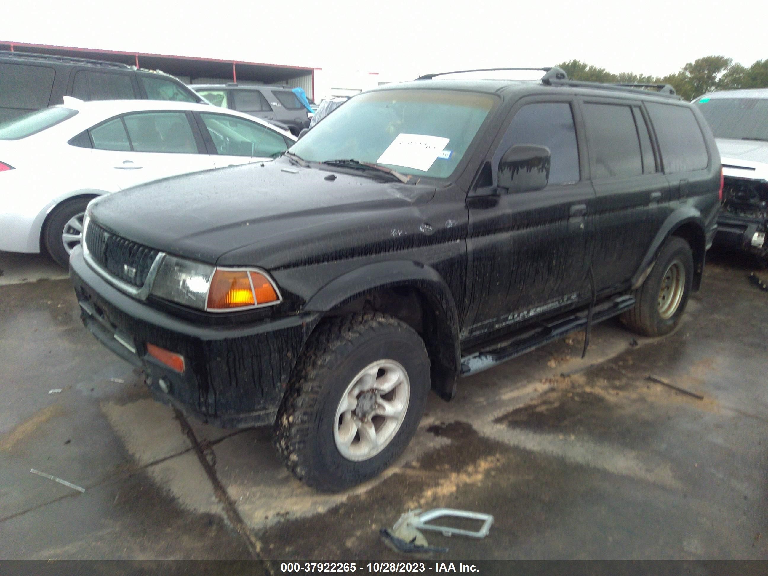 Photo 1 VIN: JA4LS31H2XP017083 - MITSUBISHI MONTERO SPORT 