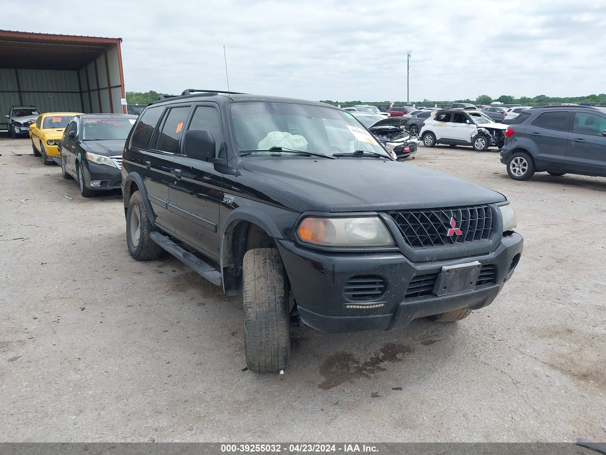 Photo 0 VIN: JA4LS31H9YP019799 - MITSUBISHI MONTERO SPORT 