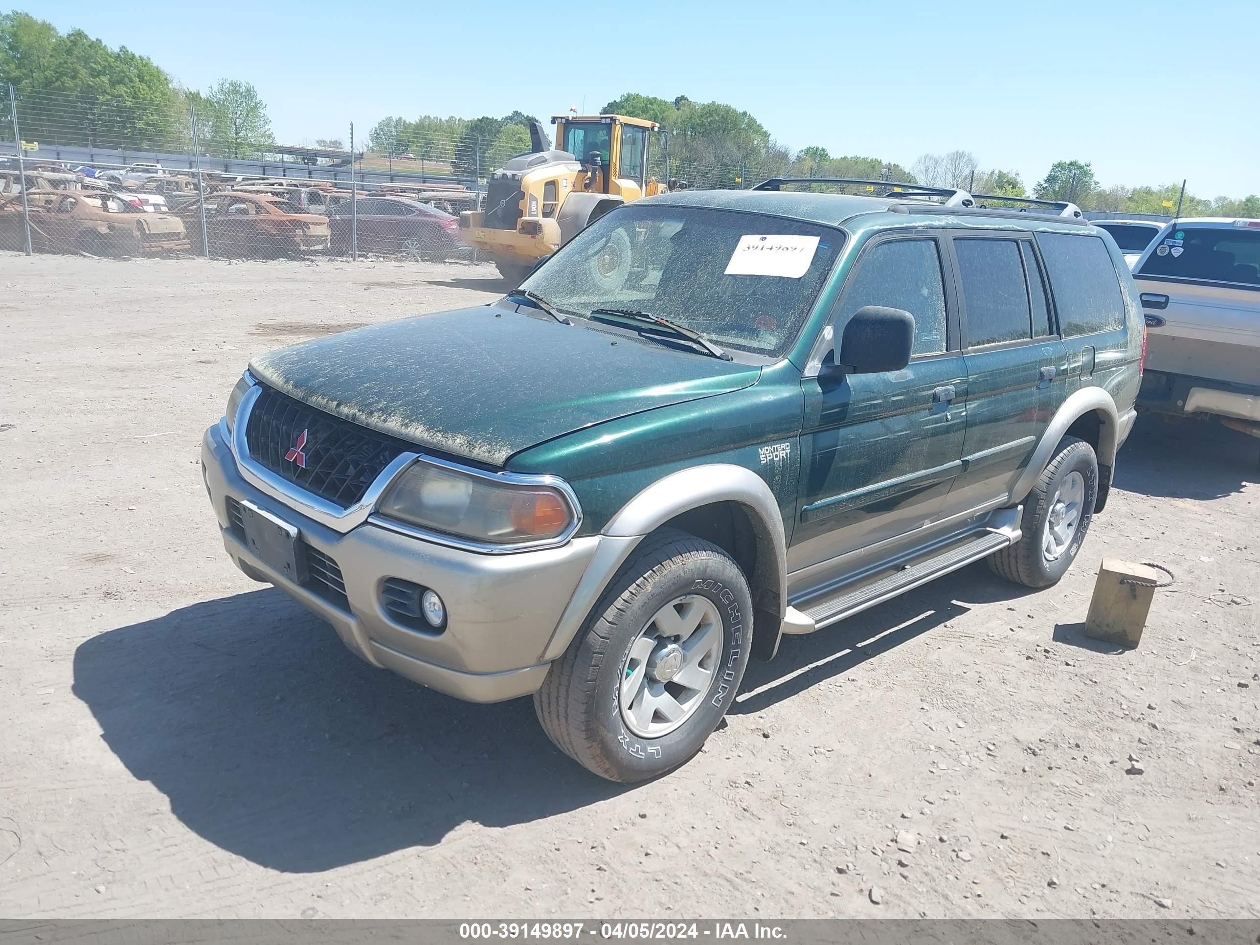 Photo 1 VIN: JA4LS31H9YP815470 - MITSUBISHI MONTERO SPORT 