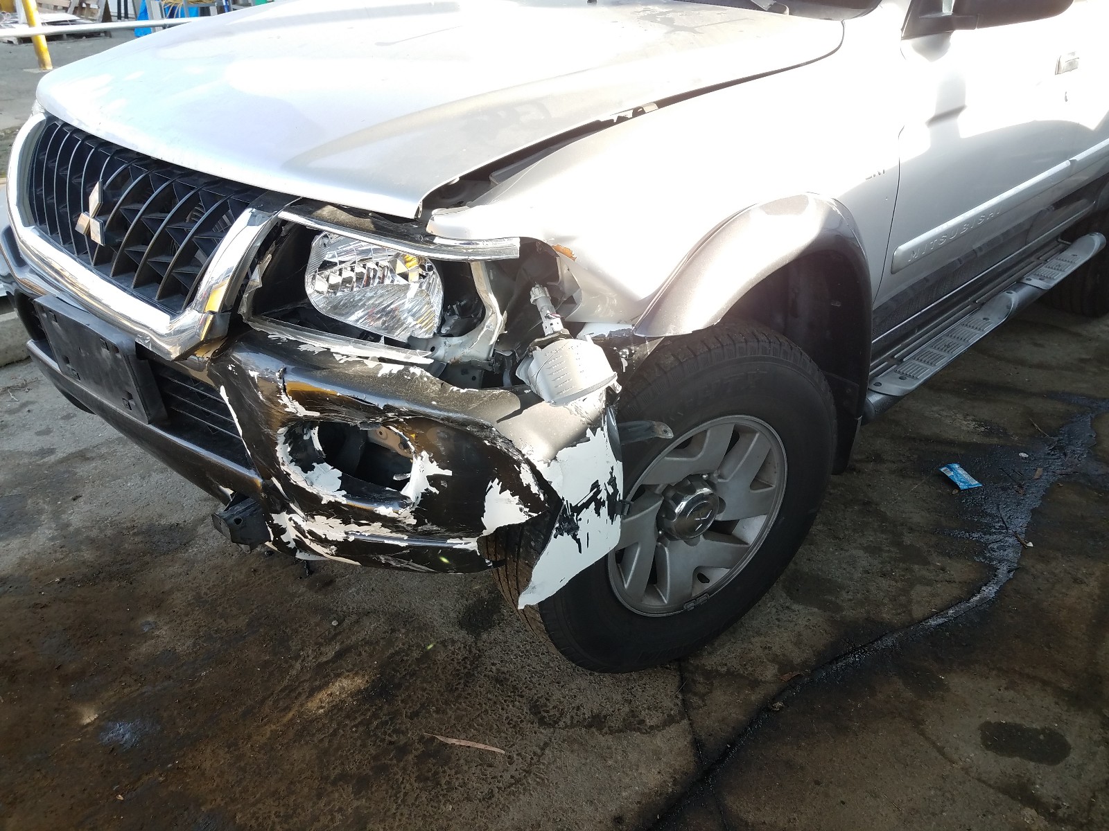 Photo 8 VIN: JA4LS31R93J034890 - MITSUBISHI MONTERO SP 