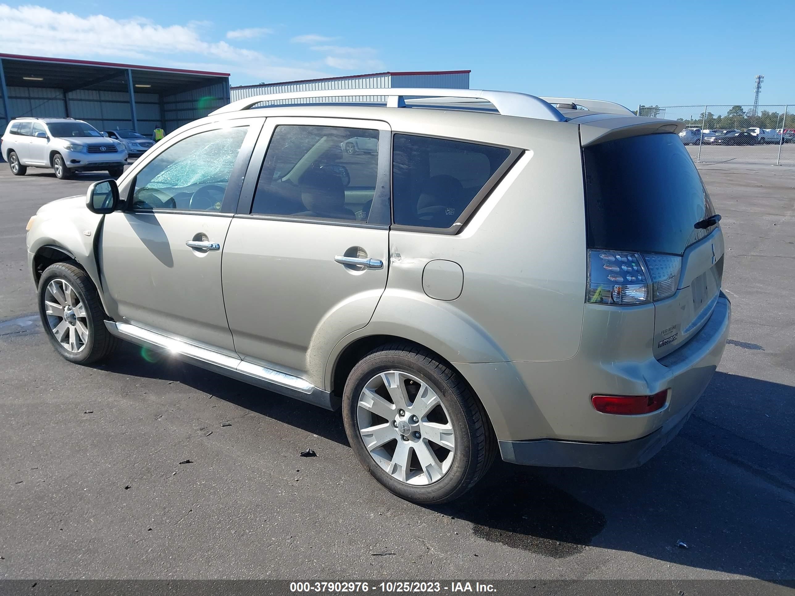 Photo 2 VIN: JA4LS31W09Z008873 - MITSUBISHI OUTLANDER 