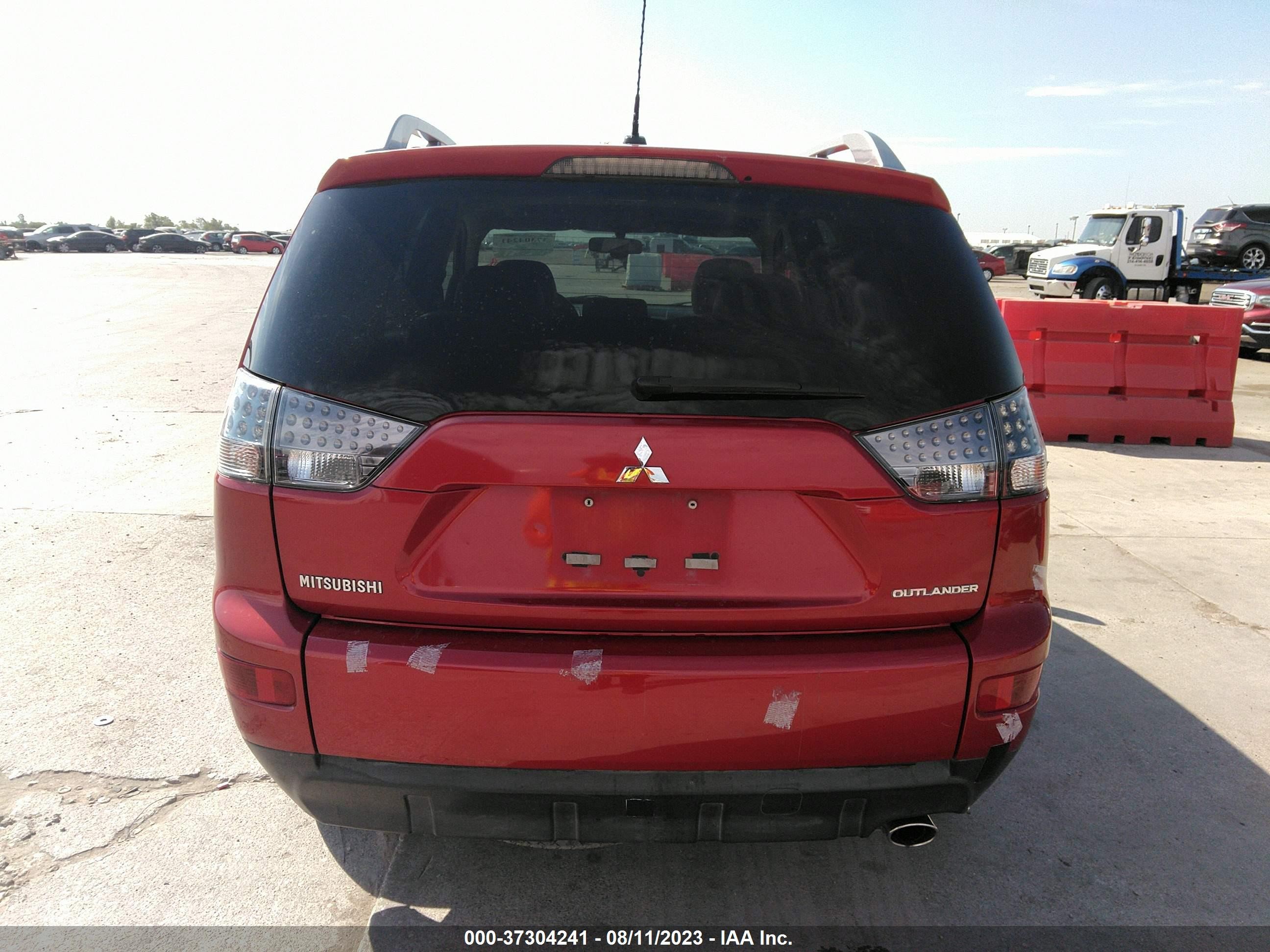 Photo 15 VIN: JA4LS31W39Z007832 - MITSUBISHI OUTLANDER 