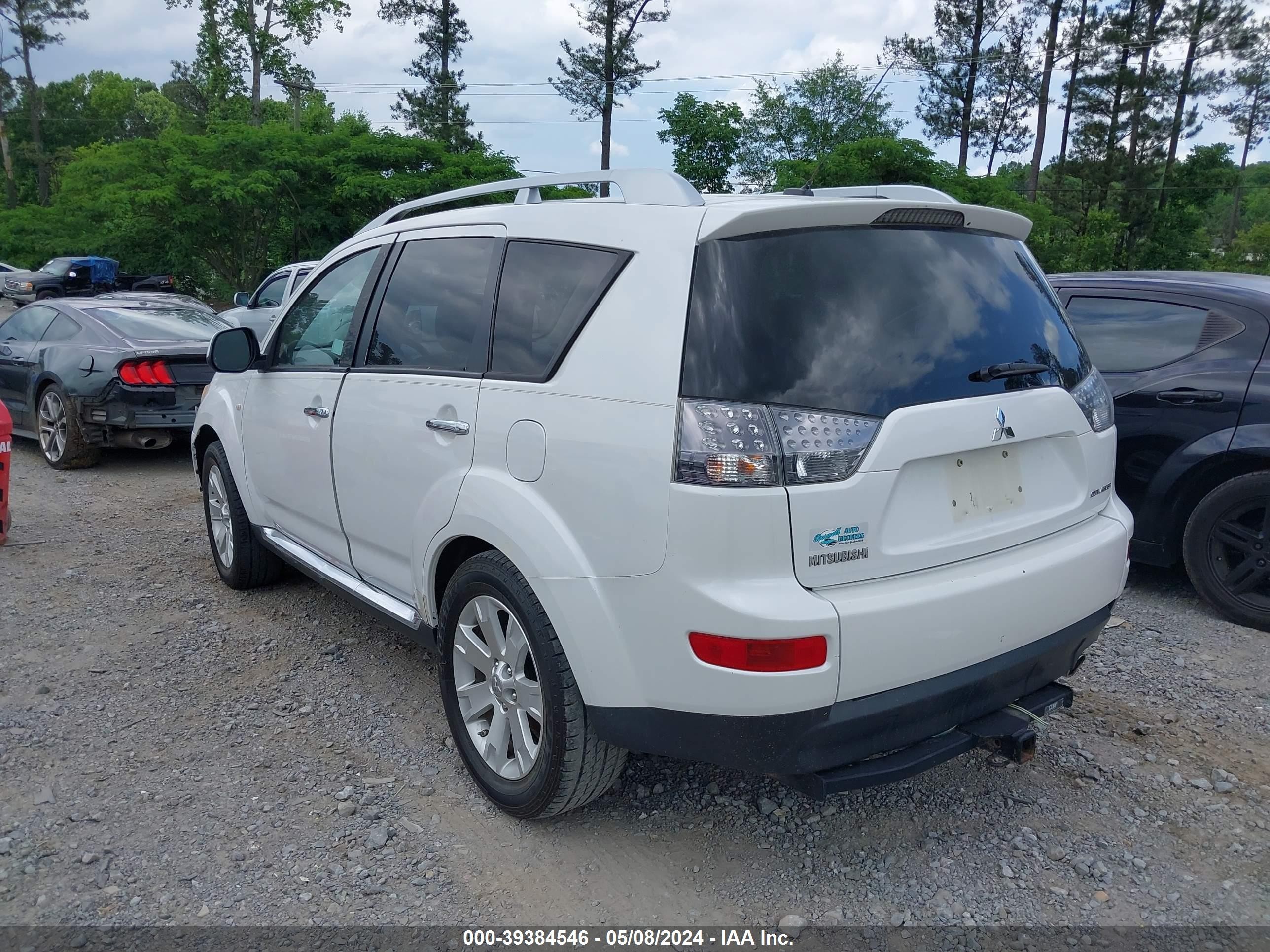 Photo 2 VIN: JA4LS31W68Z011145 - MITSUBISHI OUTLANDER 