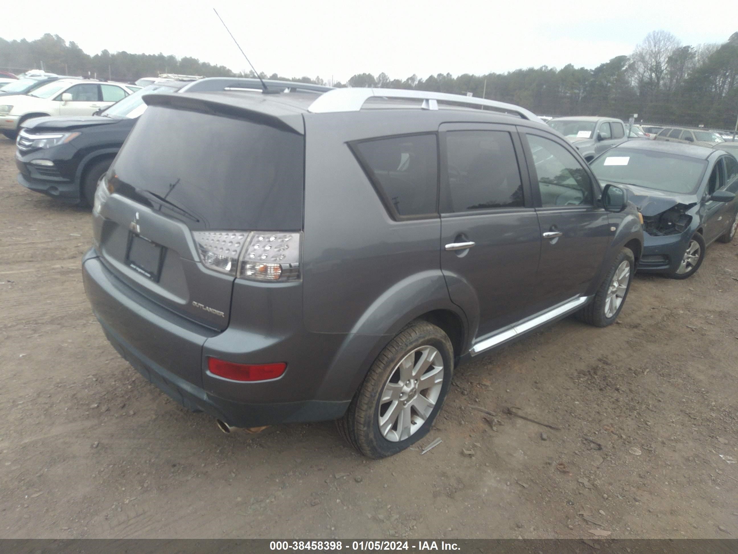 Photo 3 VIN: JA4LS31W69Z015813 - MITSUBISHI OUTLANDER 