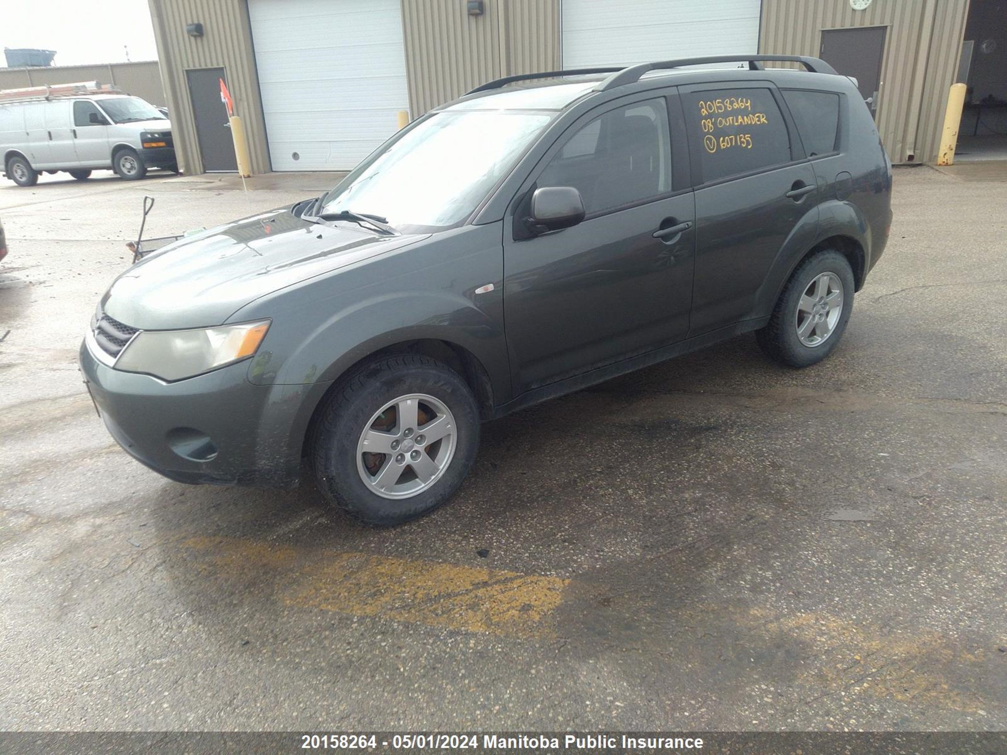 Photo 1 VIN: JA4LT21W48Z607135 - MITSUBISHI OUTLANDER 