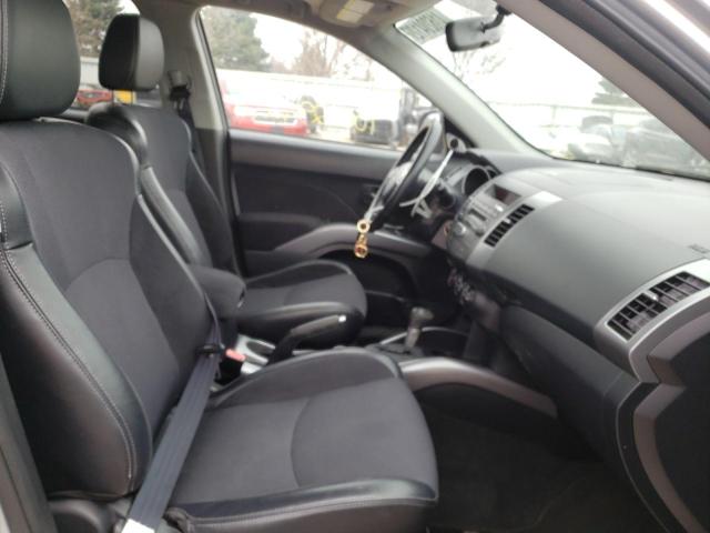 Photo 4 VIN: JA4LT31W98Z015915 - MITSUBISHI OUTLANDER 