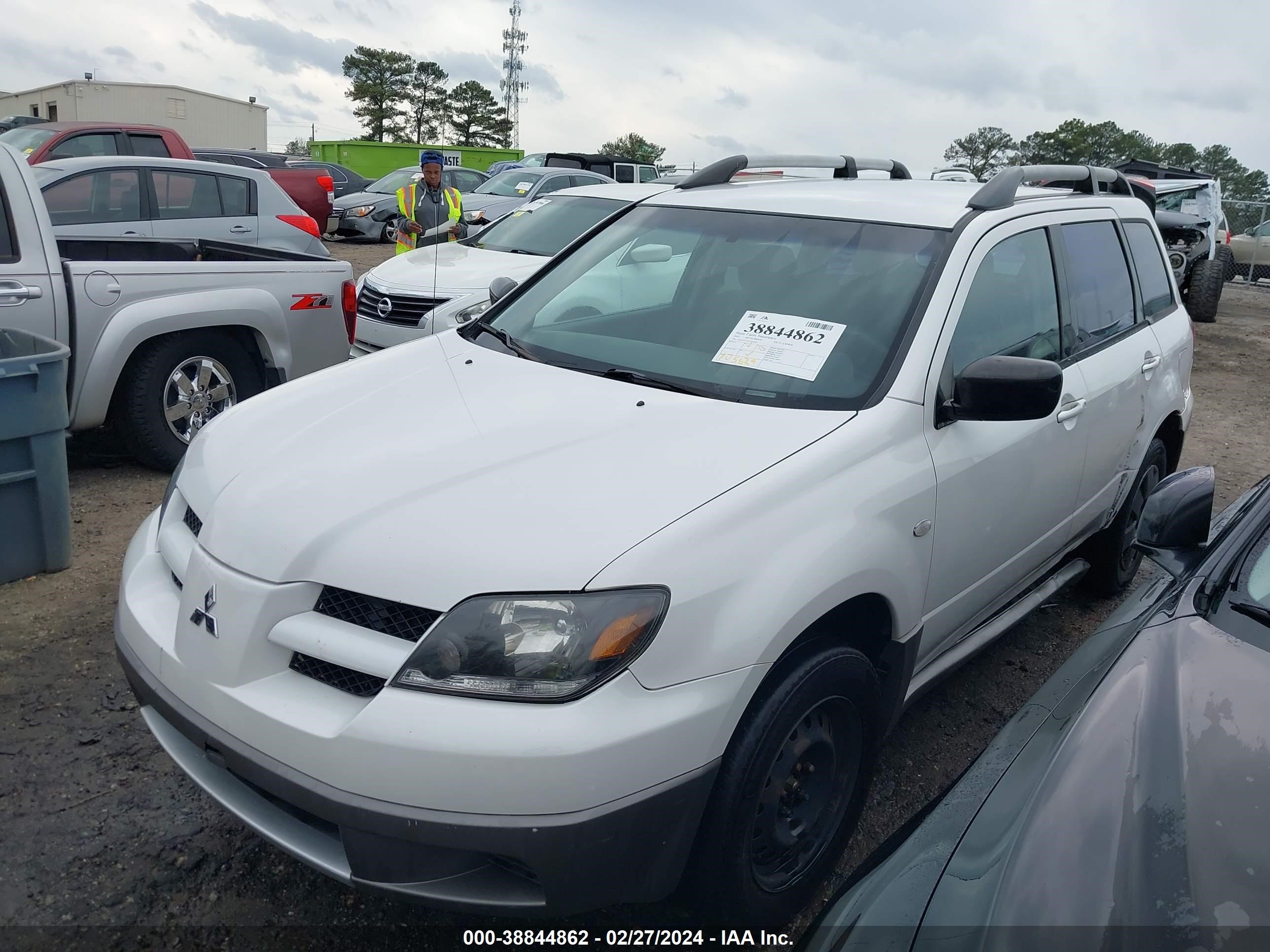 Photo 1 VIN: JA4LX31G03U040852 - MITSUBISHI OUTLANDER 