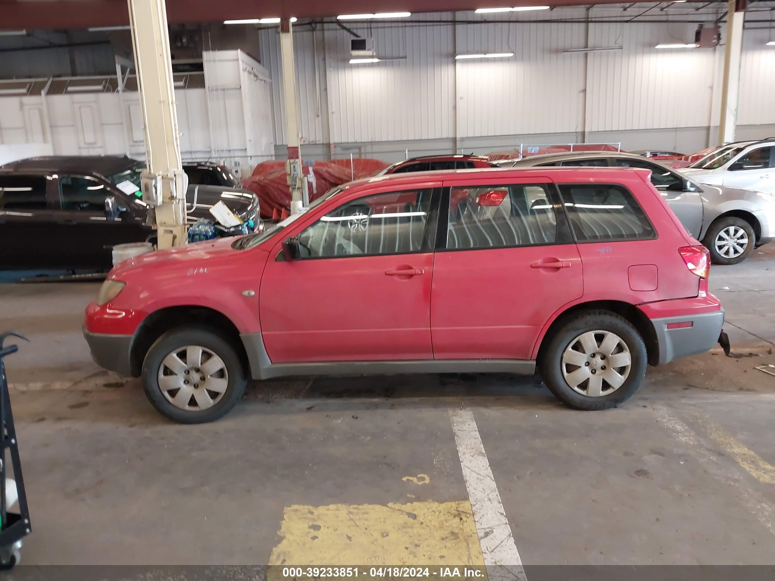 Photo 13 VIN: JA4LX31G03U116151 - MITSUBISHI OUTLANDER 