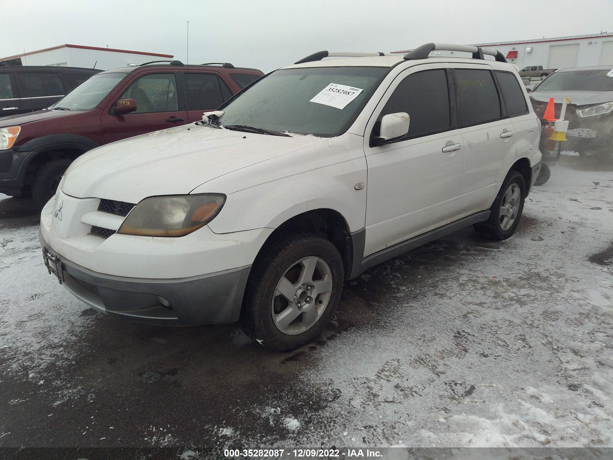 Photo 1 VIN: JA4LX41F44U032882 - MITSUBISHI OUTLANDER 