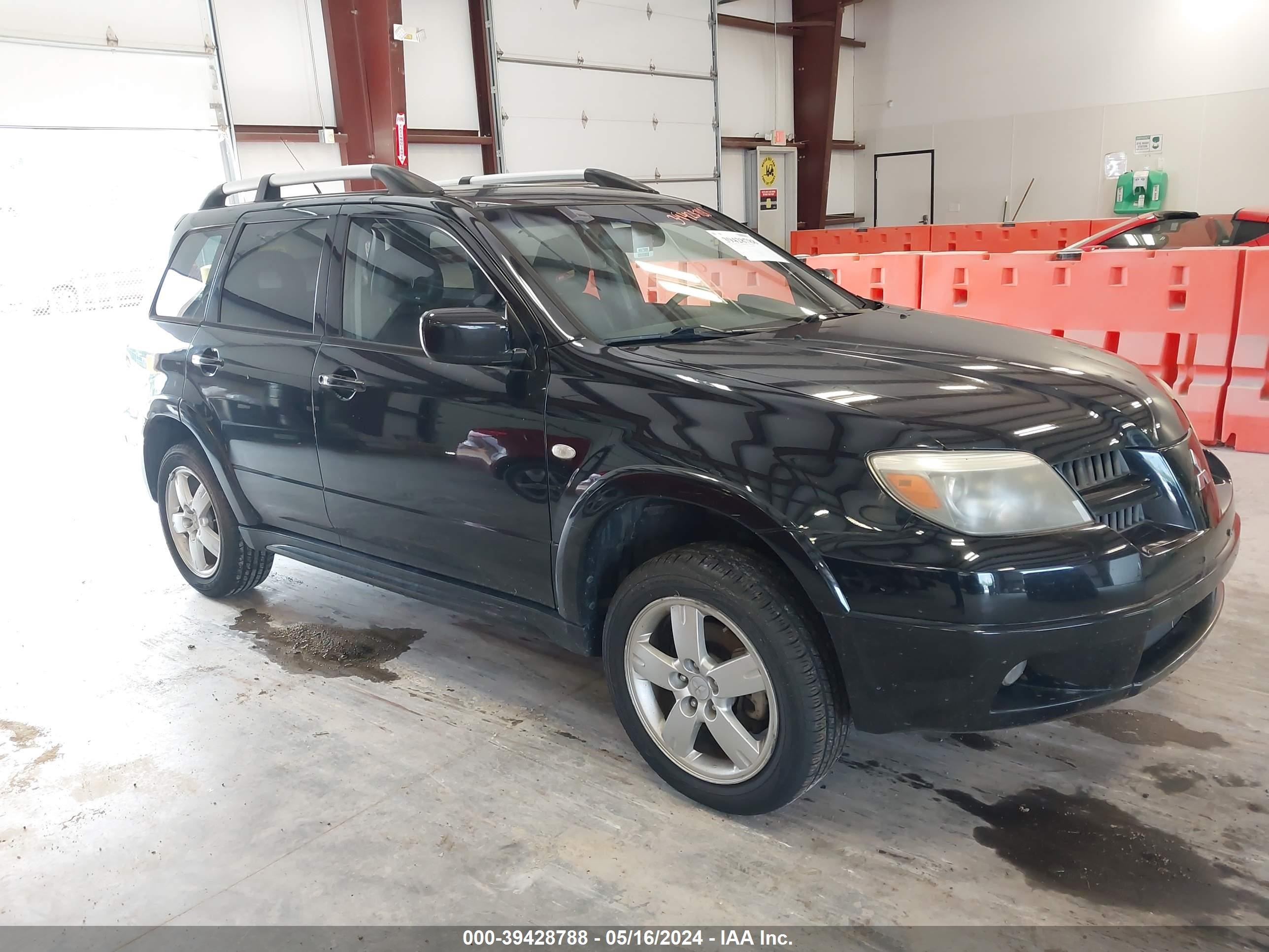 Photo 0 VIN: JA4LX81F15U017362 - MITSUBISHI OUTLANDER 