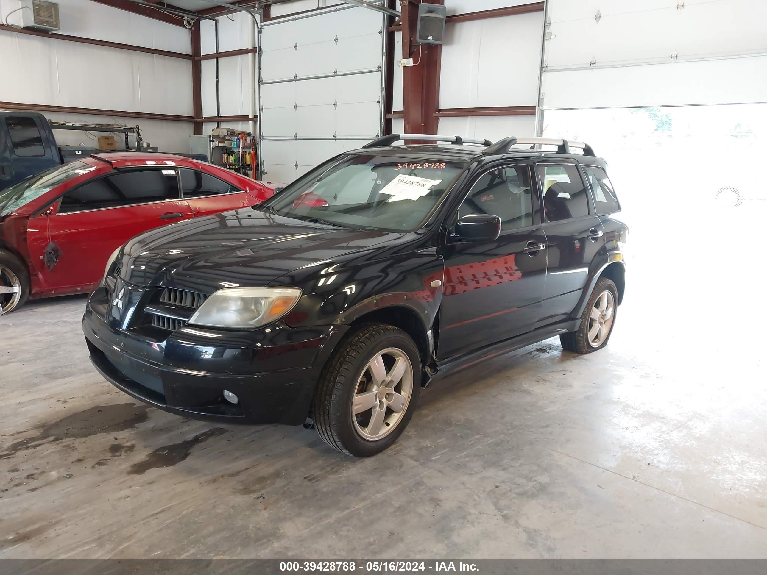 Photo 1 VIN: JA4LX81F15U017362 - MITSUBISHI OUTLANDER 