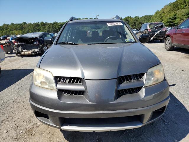 Photo 4 VIN: JA4LZ31F05U045957 - MITSUBISHI OUTLANDER 