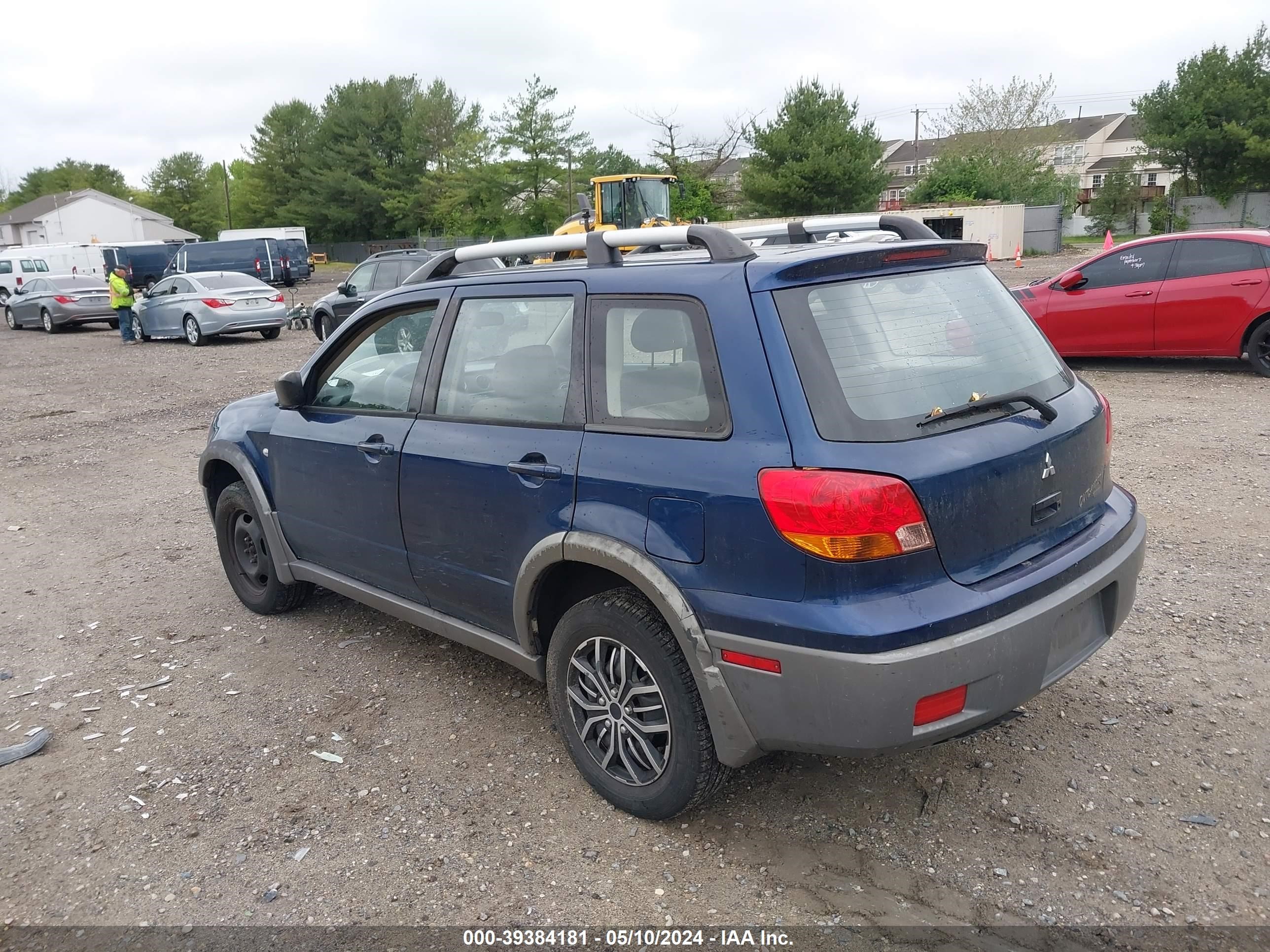 Photo 2 VIN: JA4LZ31G13U095787 - MITSUBISHI OUTLANDER 