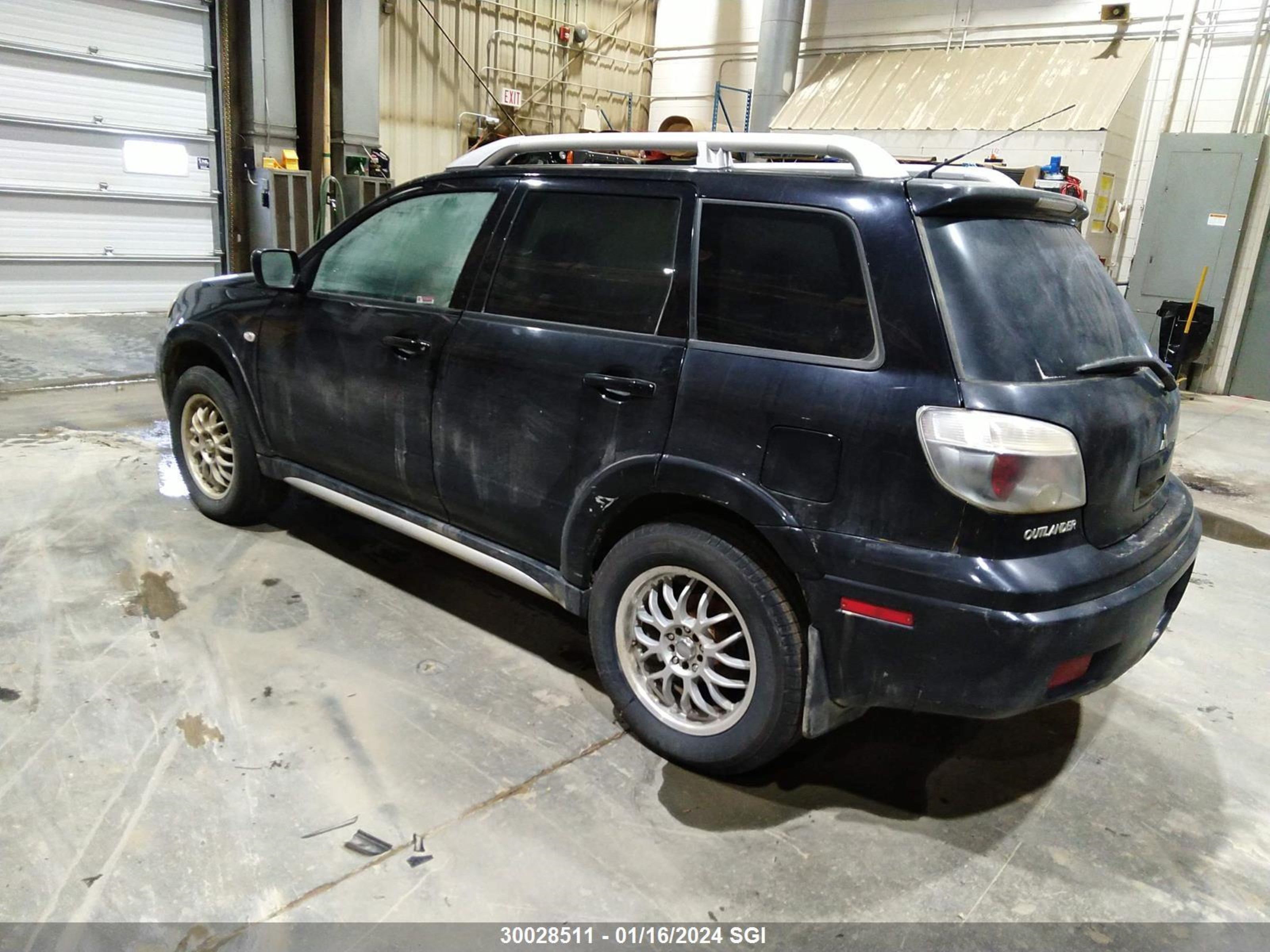 Photo 2 VIN: JA4LZ41F36U603081 - MITSUBISHI OUTLANDER 