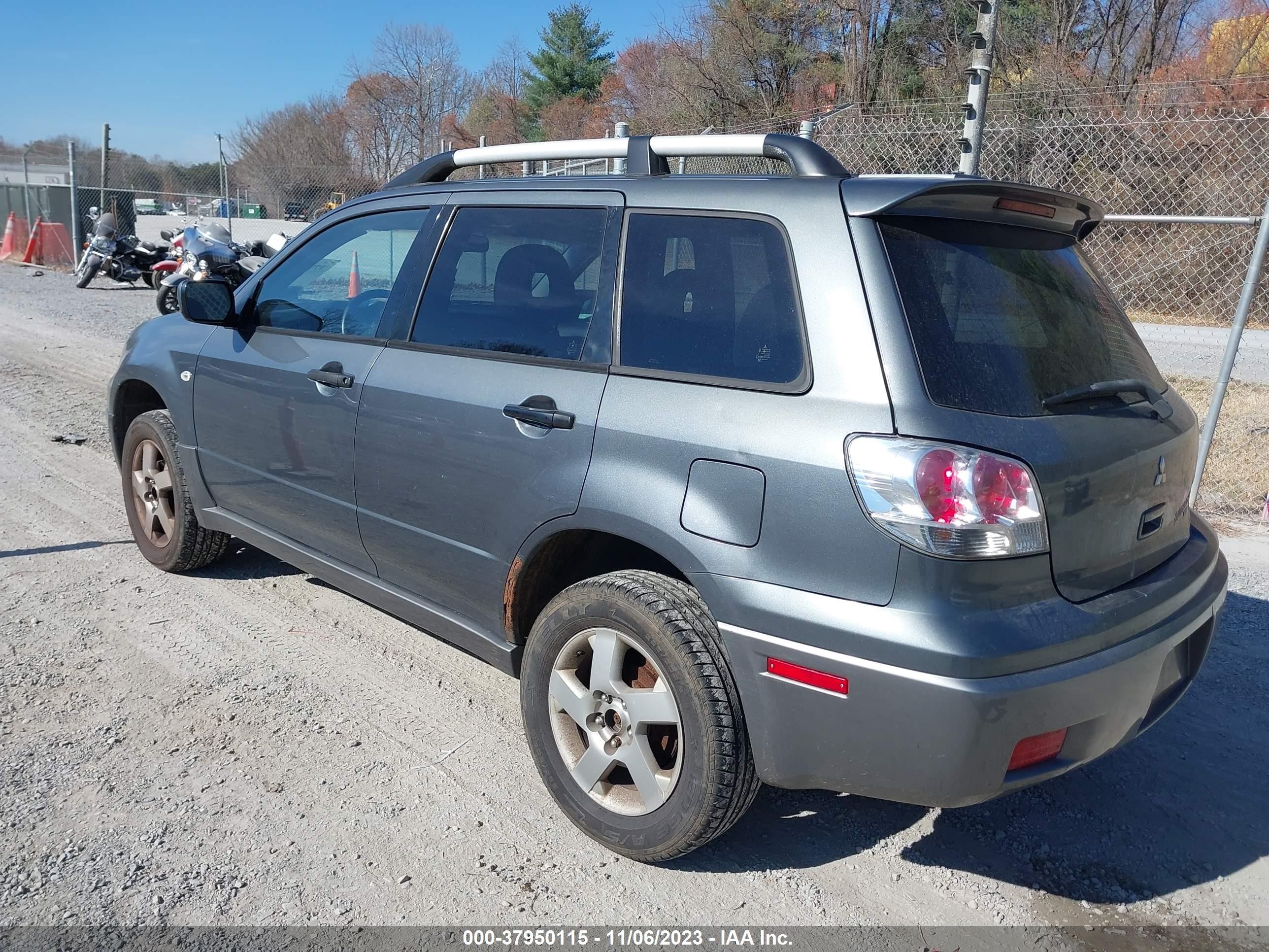 Photo 2 VIN: JA4LZ41F84U006554 - MITSUBISHI OUTLANDER 