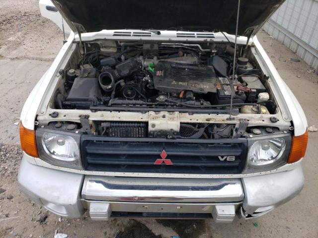 Photo 11 VIN: JA4MR51R4XJ001460 - MITSUBISHI MONTERO 