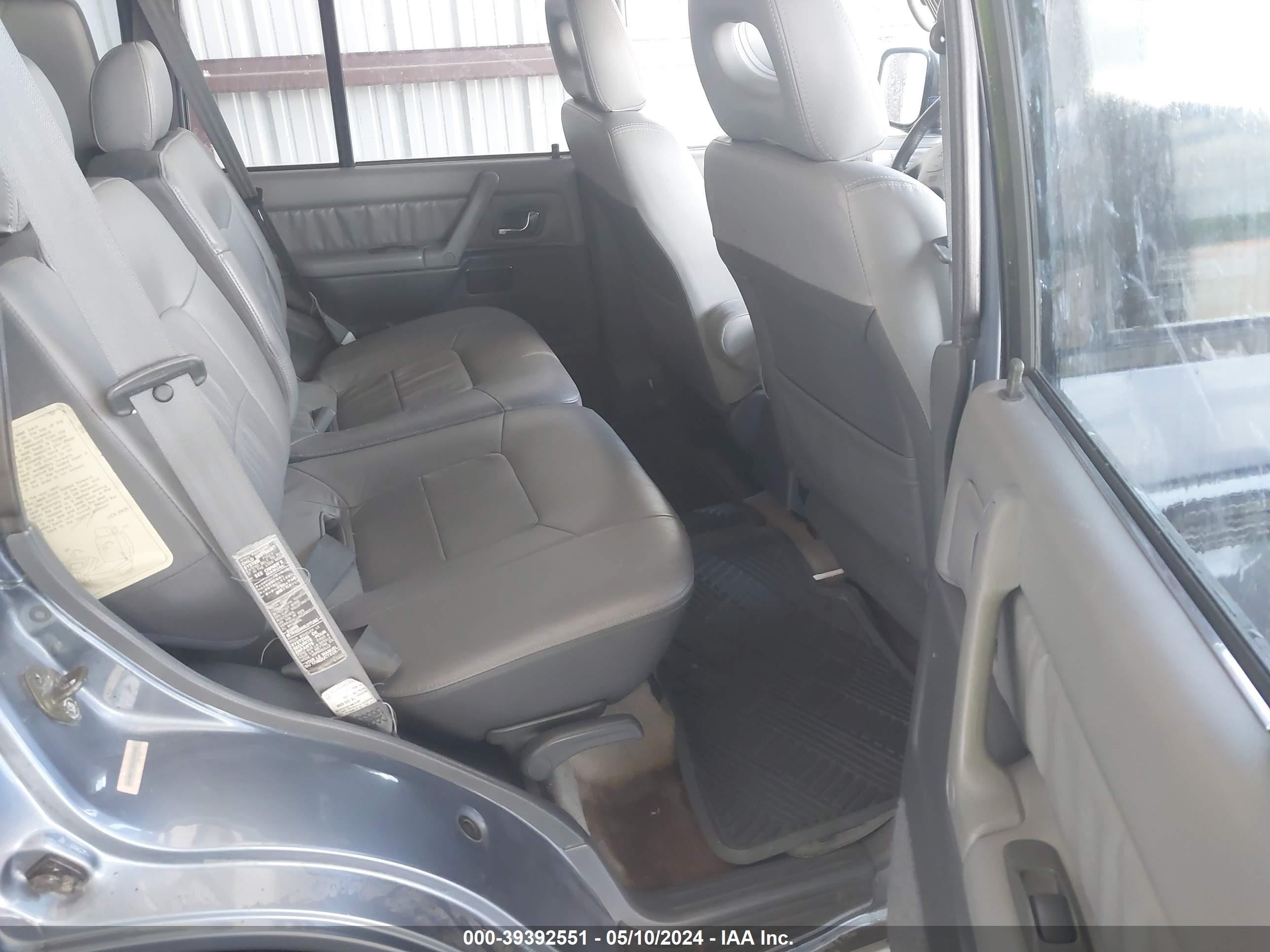 Photo 7 VIN: JA4MR51RXXJ002869 - MITSUBISHI MONTERO 