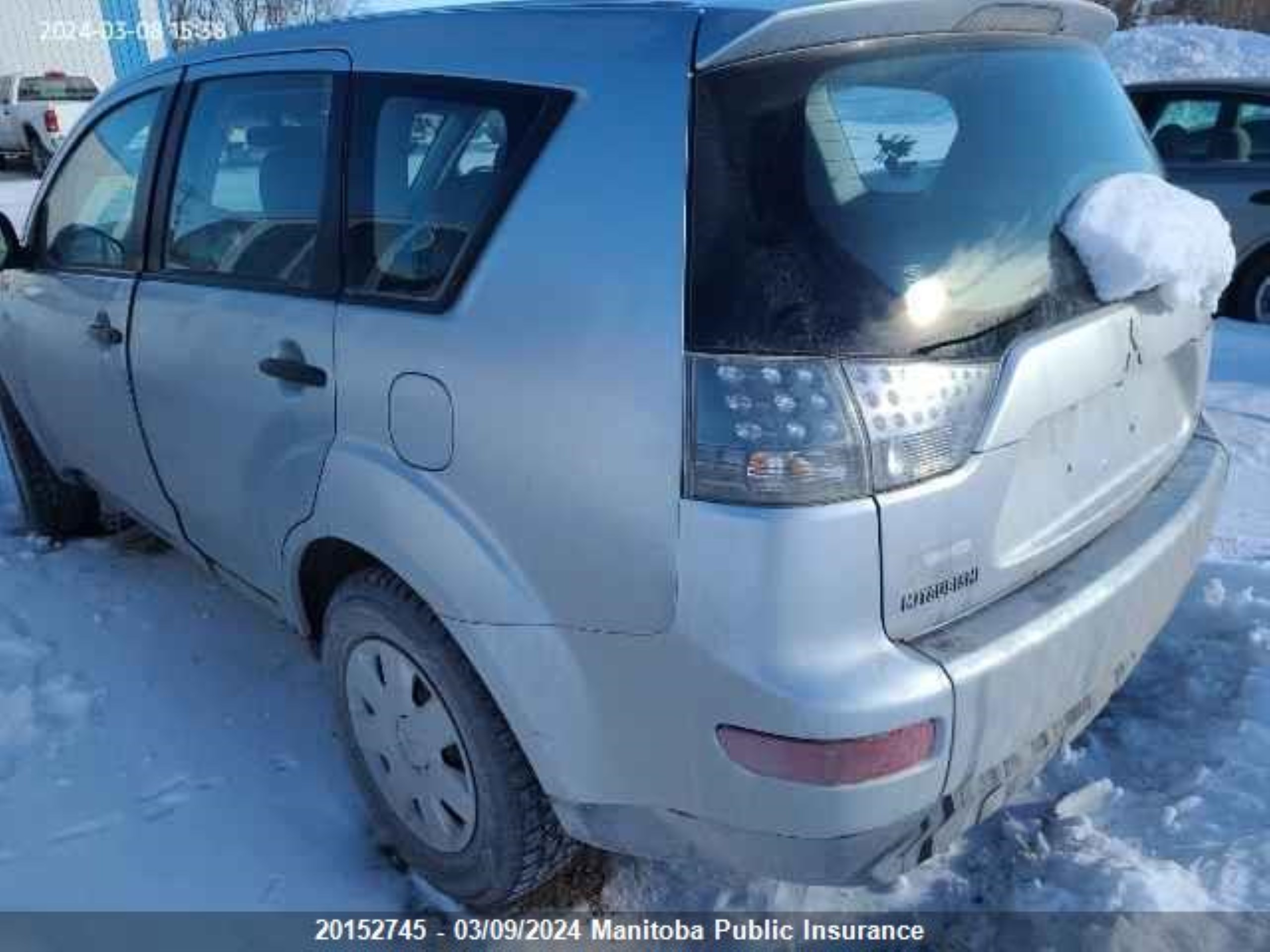 Photo 2 VIN: JA4MS31X07U003485 - MITSUBISHI OUTLANDER 