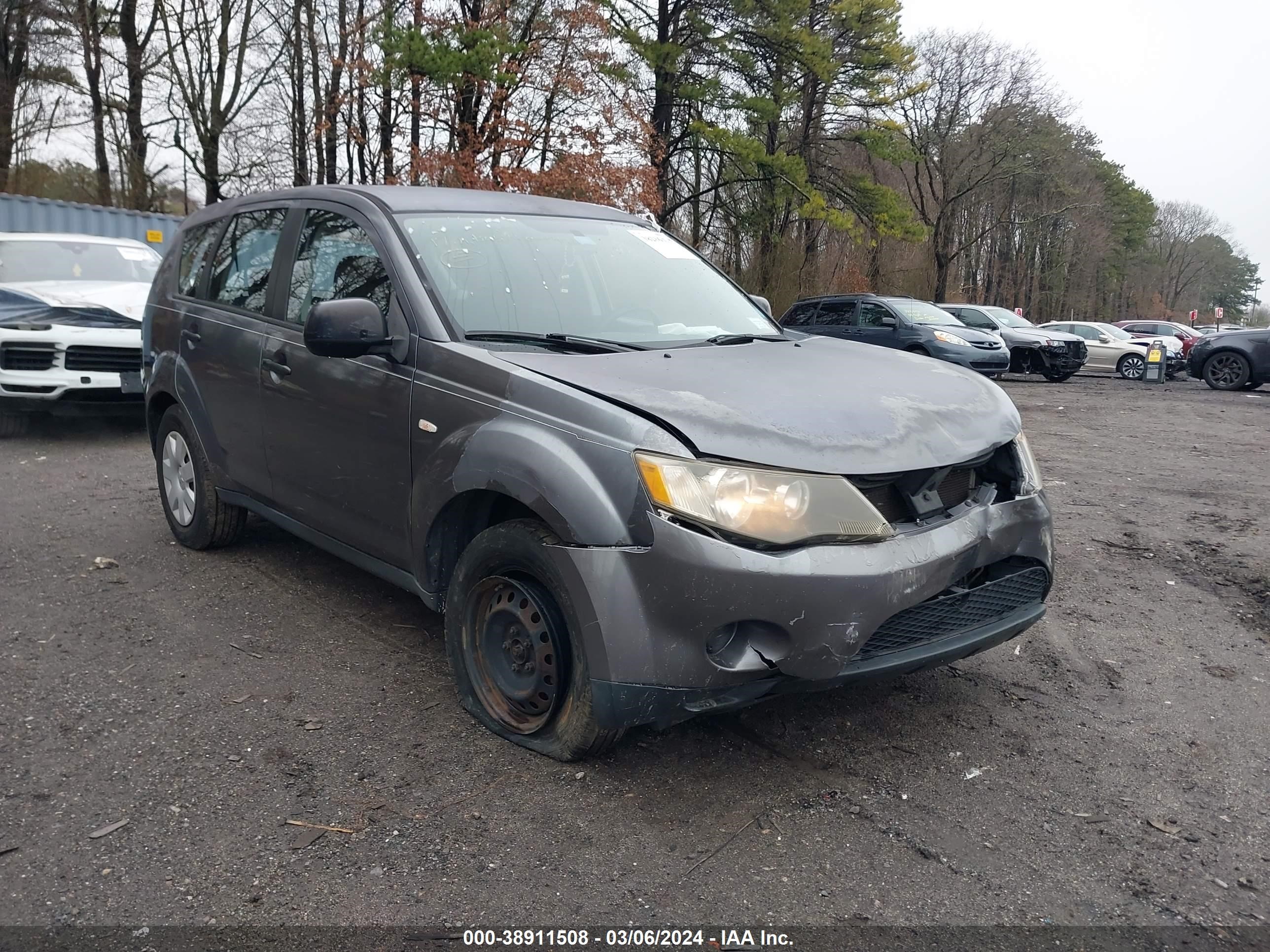 Photo 1 VIN: JA4MS31X07Z015784 - MITSUBISHI OUTLANDER 