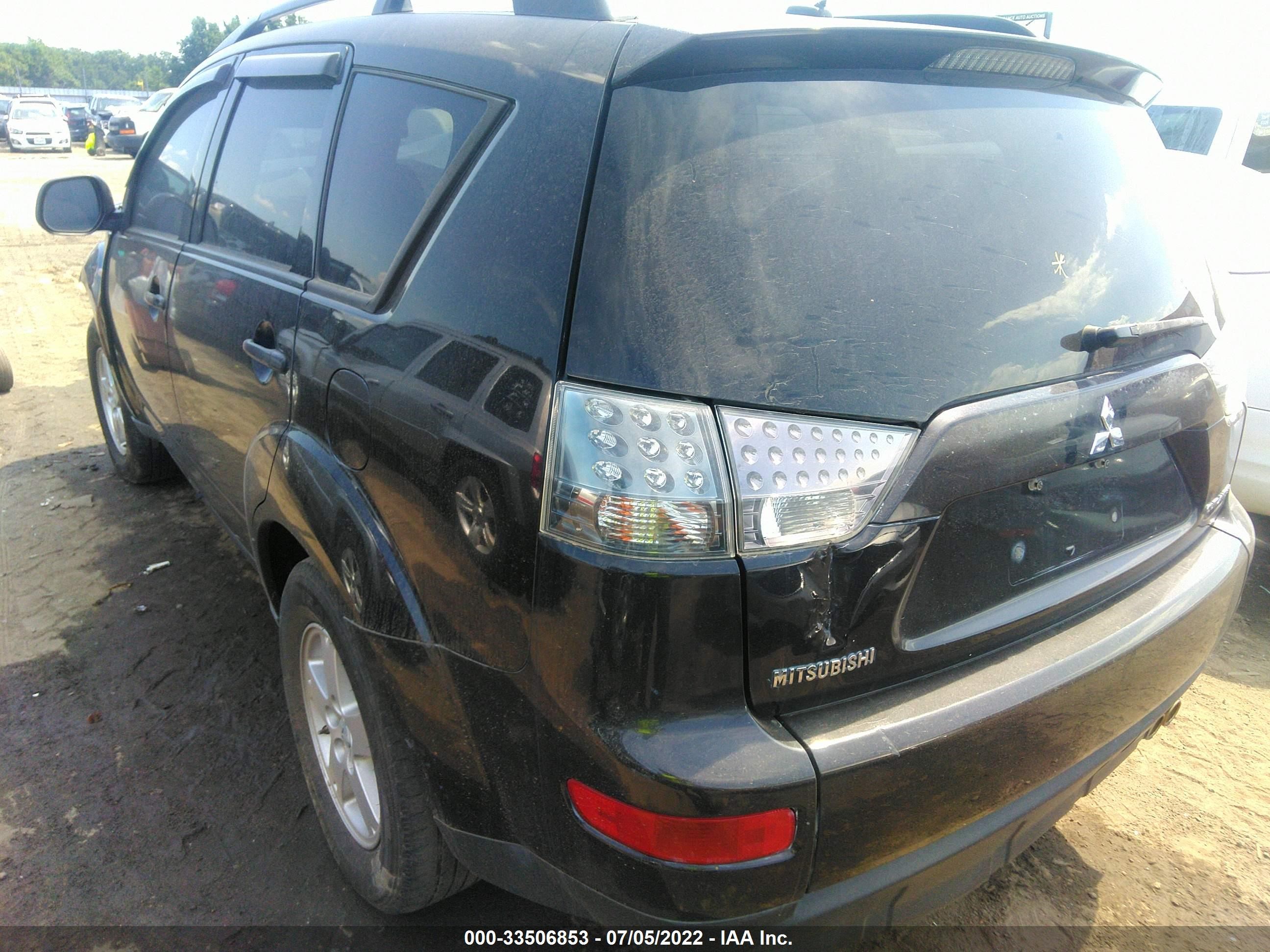 Photo 2 VIN: JA4MS31X97U013349 - MITSUBISHI OUTLANDER 