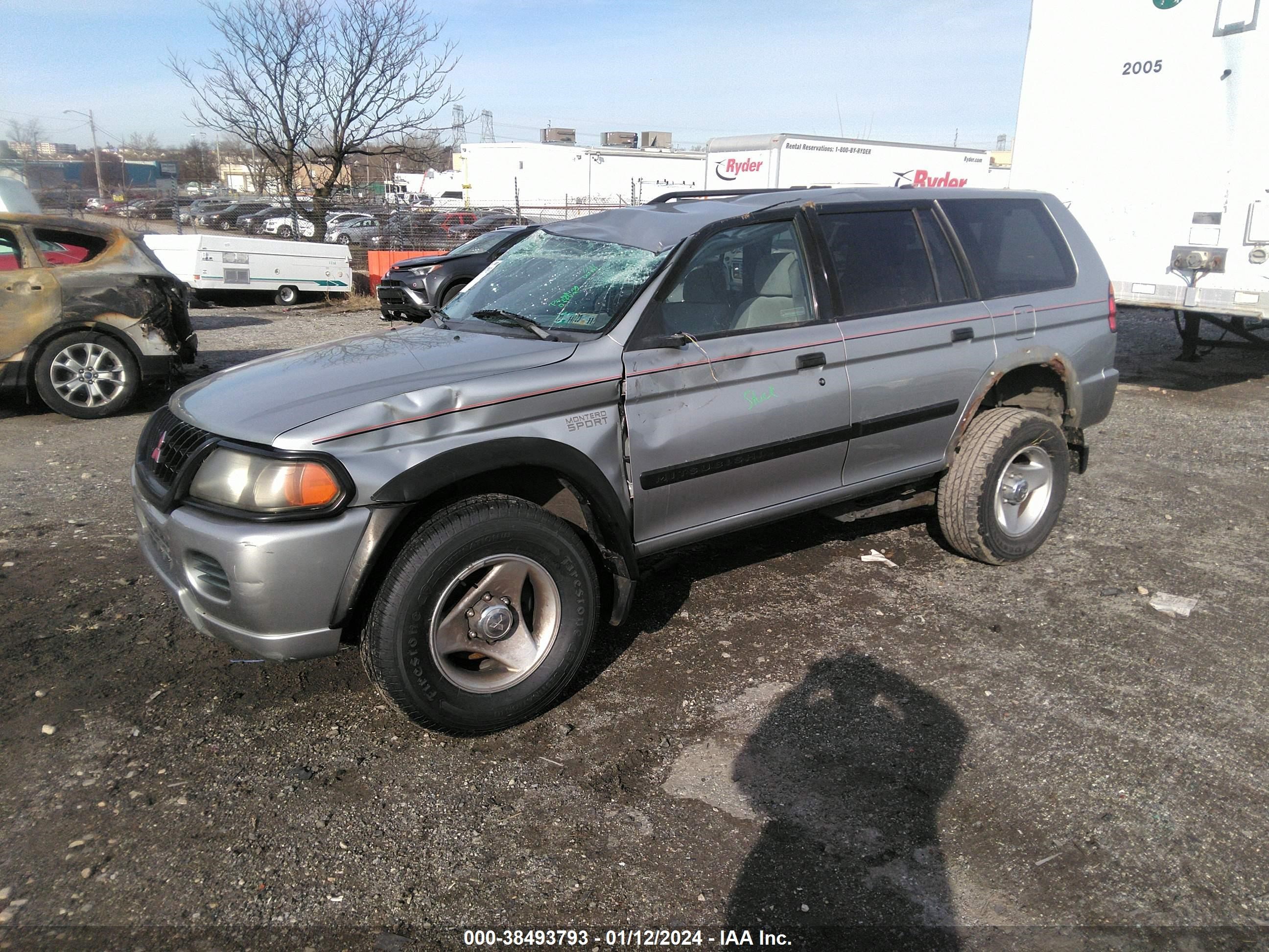 Photo 1 VIN: JA4MT21H91P048334 - MITSUBISHI MONTERO SPORT 