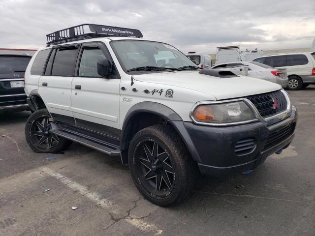 Photo 3 VIN: JA4MT31H01P031010 - MITSUBISHI MONTERO 