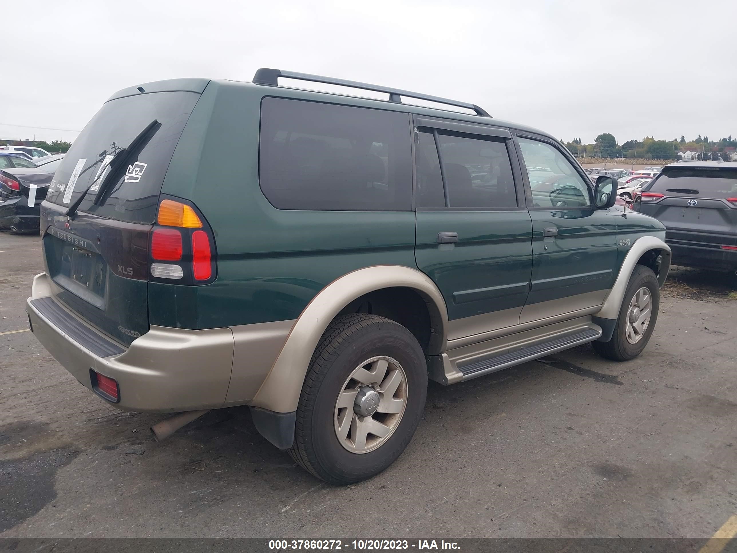 Photo 3 VIN: JA4MT31H21P037455 - MITSUBISHI MONTERO SPORT 