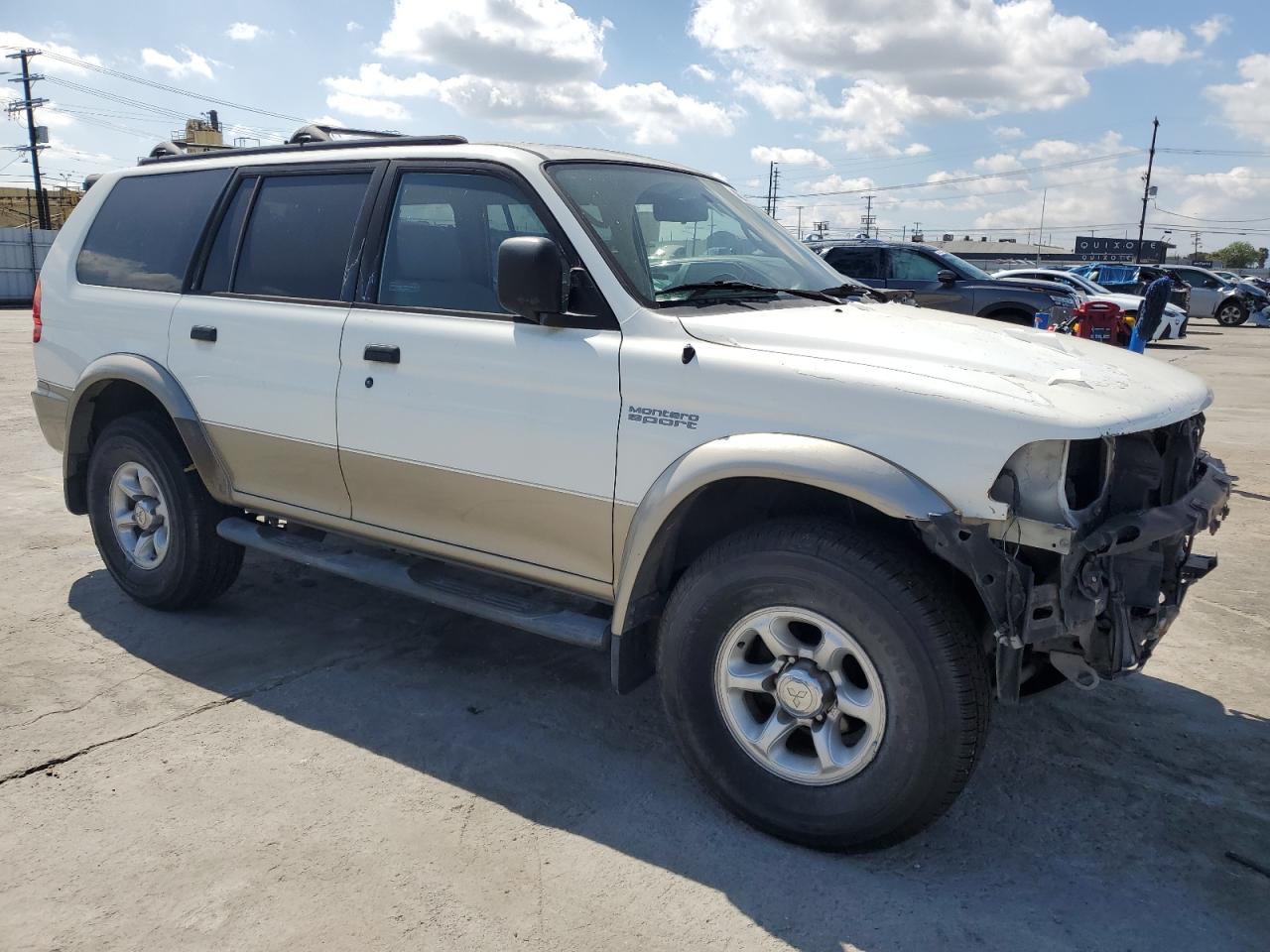 Photo 3 VIN: JA4MT31H5XP007424 - MITSUBISHI MONTERO 