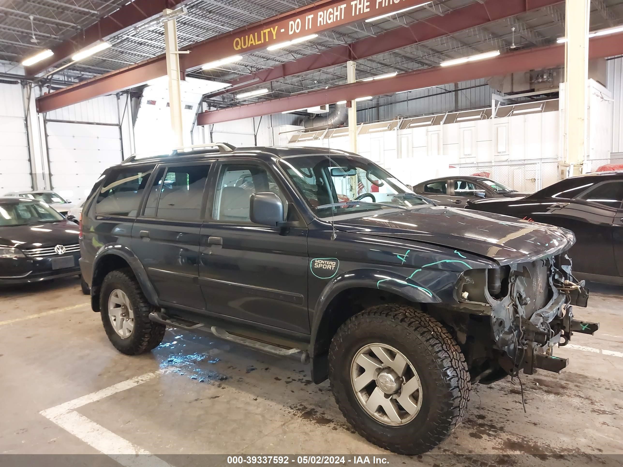 Photo 13 VIN: JA4MT31R34J007512 - MITSUBISHI MONTERO 