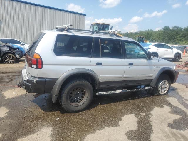 Photo 2 VIN: JA4MT31RX3J041400 - MITSUBISHI MONTERO 